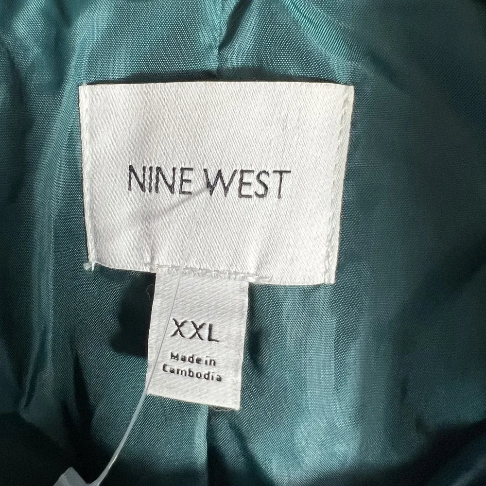 Nine West step out